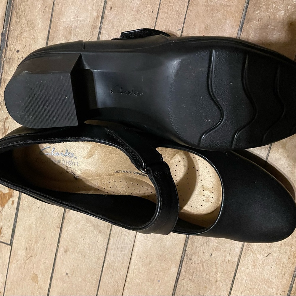 Clarks Black Leather Women's Shoes - Picture 3 of 8